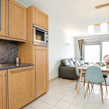 Residentie Zeezicht Apartment Oostende Bagian luar foto
