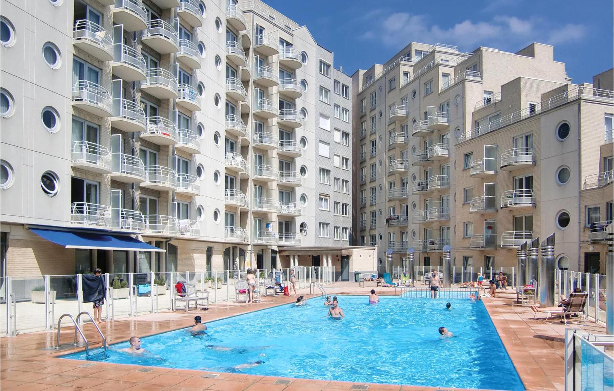 Residentie Zeezicht Apartment Oostende Bagian luar foto